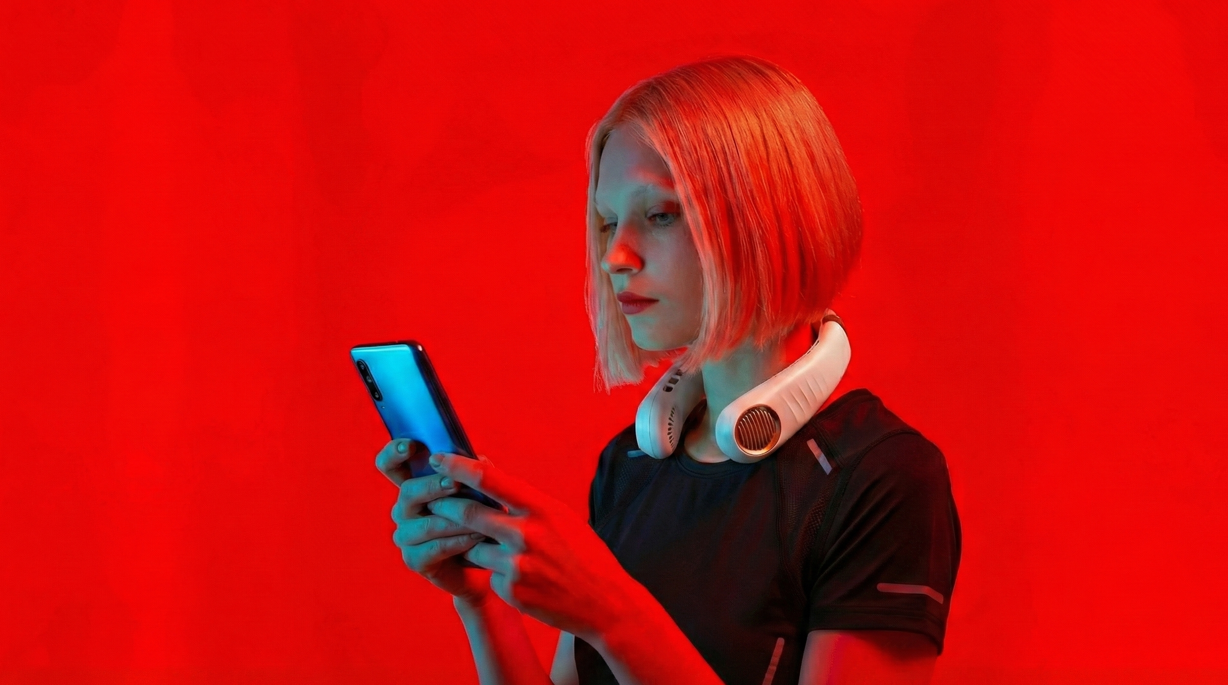 HaloFlow™ 360° Personal Cooling Neck Fan